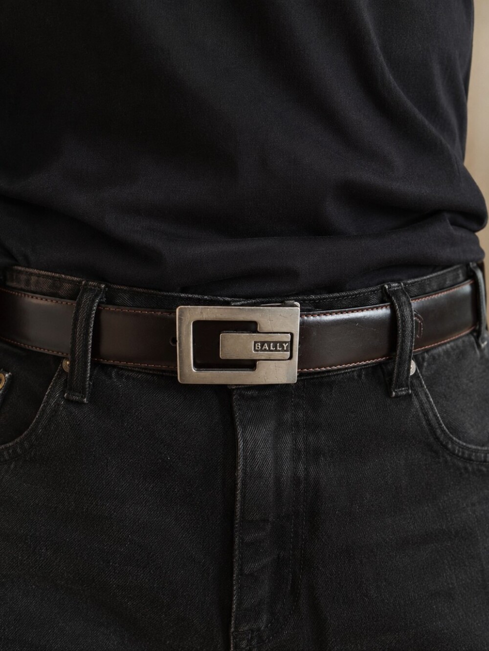 Vintage 1999 BALLY Silver Plate Buckle Leather Belt - Minimalist Designer - 46